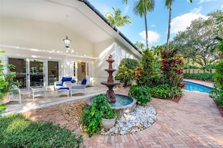 269 Cranwood Dr, Key Biscayne, FL 33149