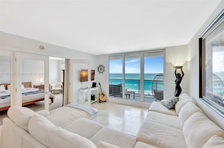 2301 Collins Ave Unit 1425, Miami Beach, FL 33139