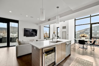 14 W Broadway Unit 707, Boston, MA 02127