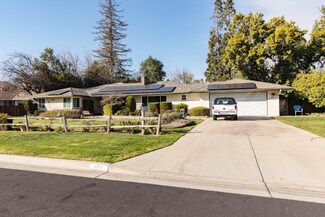 474 W Scott Ave, Fresno, CA 93704