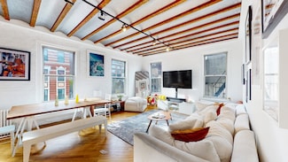 301 W 17th St Unit 5 W, New York, NY 10011