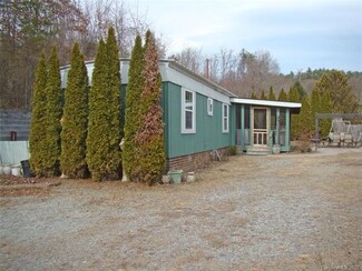 223 Whitener Rd, Penrose, NC 28766