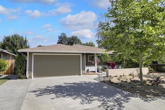 33 Pendegast St, Woodland, CA 95695