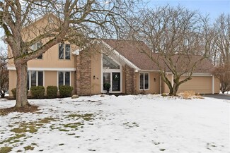 26 Bay Colony Dr, Pittsford, NY 14534