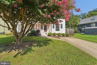 678 Genessee St, Annapolis, MD 21401