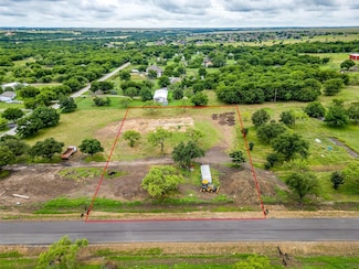 0002 Wildwood Ct, Fort Worth, TX 76132