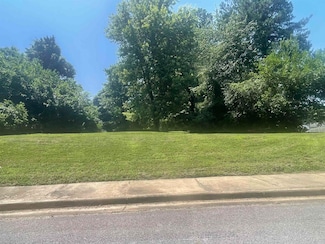 861 Greendale Cir, Memphis, TN 38127
