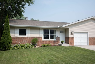 210 Strangeway Ave Unit 1, Lodi, WI 53555