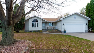 4019 Lambchop Ln, Grand Island, NE 68803