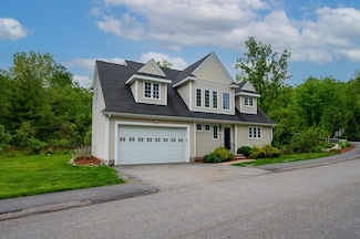 2 Maria Ln Unit 2, Worcester, MA 01606