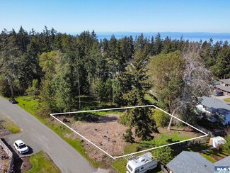 9999 W Westview Dr, Port Angeles, WA 98363