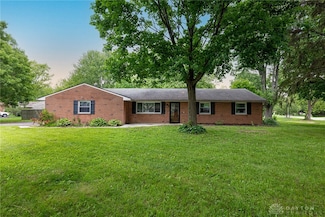 1172 Bay Ln, Beavercreek, OH 45430