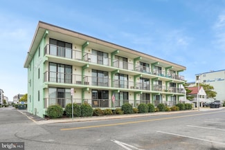 14 38th St Unit 105, Ocean City, MD 21842