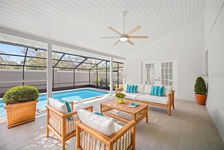 4444 Robin Hood Trail W, Sarasota, FL 34232