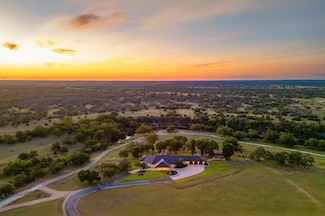 170 Goose Landing Way, Harper, TX 78631
