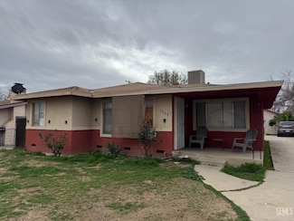 1603 Haldon St, Bakersfield, CA 93308