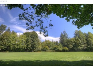 67541 Connors Ct, Mount Hood Village, OR 97067