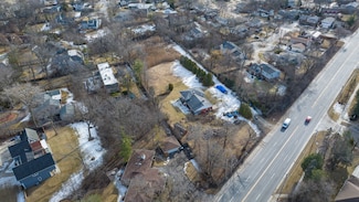1329 Waukegan Rd, Deerfield, IL 60015