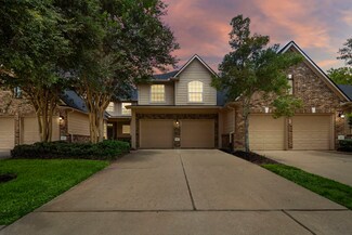 8931 Summer Ash Ln, Sugar Land, TX 77479