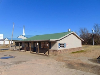 1212 N Kentucky Ave, Panama, OK 74951