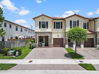 8781 NW 98th Ct, Doral, FL 33178