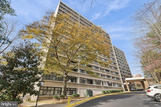 5911 Edsall Rd Unit 801, Alexandria, VA 22304