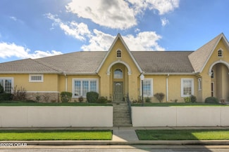 1448 Quail Place, Carthage, MO 64836