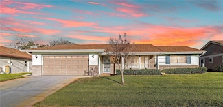 2420 Pine Tree Circle Dr, Orange City, FL 32763