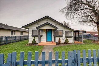 205 3rd Ave N, Algona, WA 98001