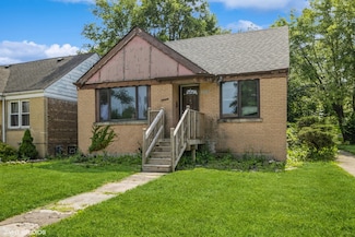 8800 S Winchester Ave, Chicago, IL 60620