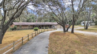 4111 Robinson Rd, Valrico, FL 33594