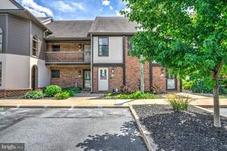 19 Amberly Way, Lititz, PA 17543