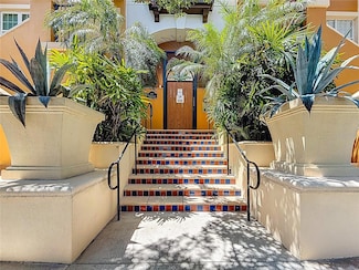 100 4th Ave S Unit 312, Saint Petersburg, FL 33701