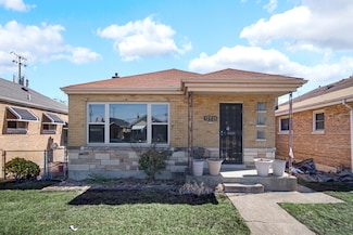 12735 S Justine St, Calumet Park, IL 60827