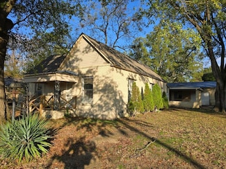 624 Cleveland St S, Wynne, AR 72396