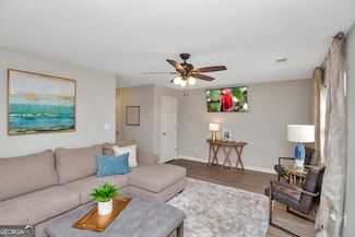 7267 Crestside Dr, Austell, GA 30168
