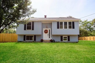 21 Serena St, Lisbon, ME 04250