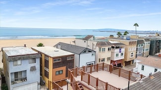 57 Surfside Ave, Surfside, CA 90743