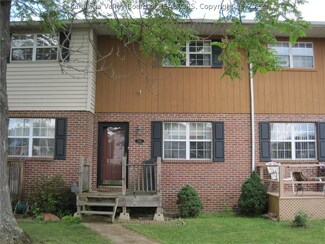 1314 Elmwood Ave, Charleston, WV 25301