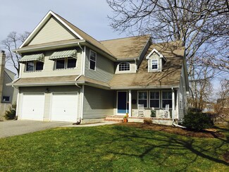 628 Woodland Ave, Brielle, NJ 08730