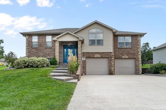 369 Northrup Ave, Holts Summit, MO 65043