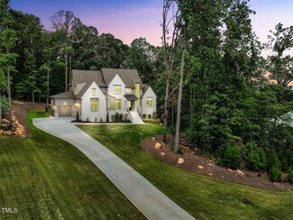 162 Beech Slope Ct, Chapel Hill, NC 27517