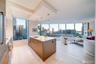 2510 6th Ave Unit 1204, Seattle, WA 98121