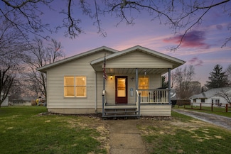 355 Washington St, Sunfield, MI 48890