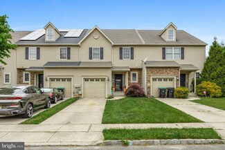 16 Camino Ct, Sicklerville, NJ 08081