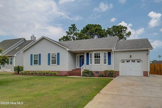 508 N Green Meadows Dr, Wilmington, NC 28405