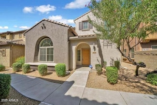 3941 E Cat Balue Dr, Phoenix, AZ 85050