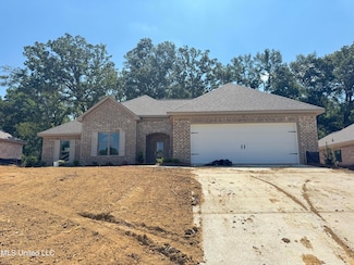 751 Magnolia Point Cir, Pearl, MS 39208