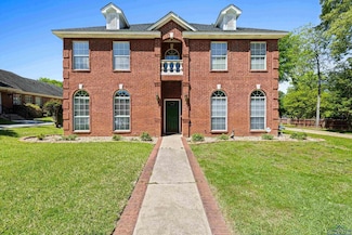 1203 Lesley Ln, Longview, TX 75604