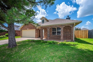 9929 SW 23rd St, Yukon, OK 73099